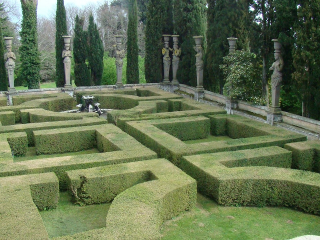 Palazzo Farnese en zijn tuinen in Caprarola