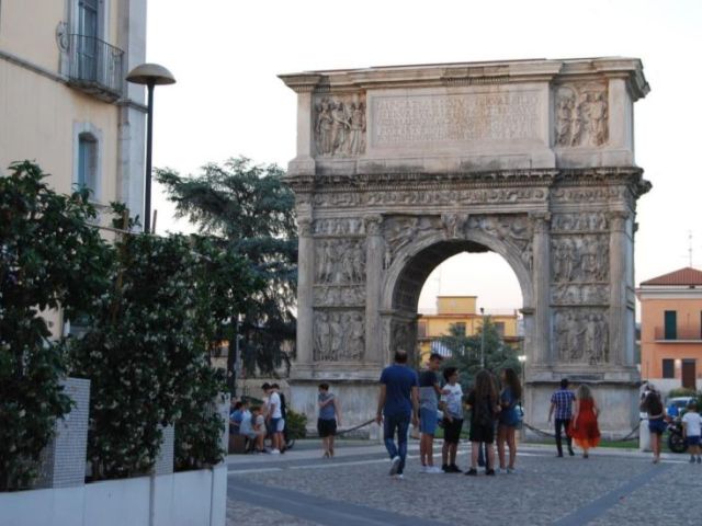 “Qui? a Benevento? non c’è niente”