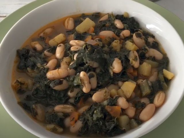 Buonissimo appetito! 53: Zuppa di cavolo nero e cannellini