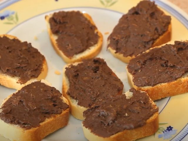 Buonissimo appetito! 67: crostini con fegato