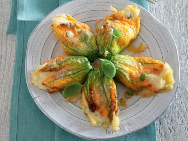 Buonissimo appetito! 90: Fiori di zucca ripieni di patate