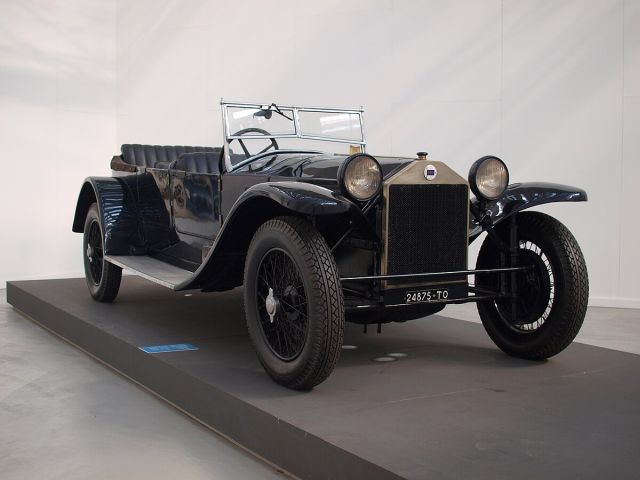 Iconische Italiaanse auto’s: Lancia lambda (1922-1931)
