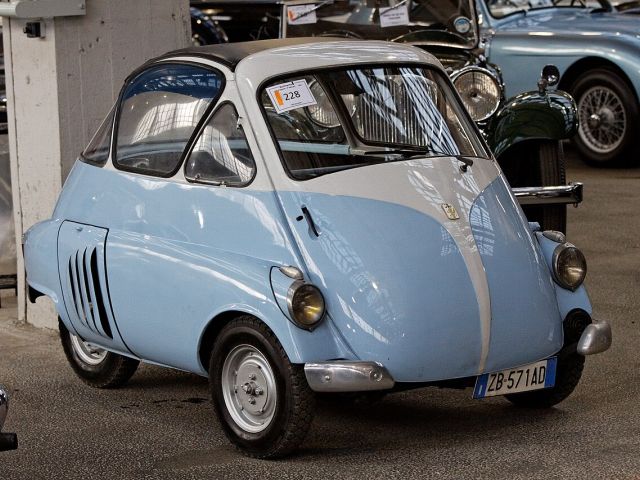 Iconische Italiaanse auto’s: Iso Isetta (1953-1955)