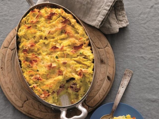 Buonissimo appetito (130): Aardappelschotel met gehaktballetjes