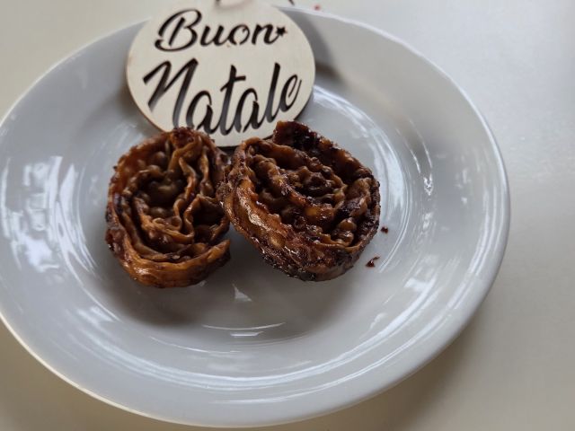 Buonissimo appetito (142): Cartellate al vincotto