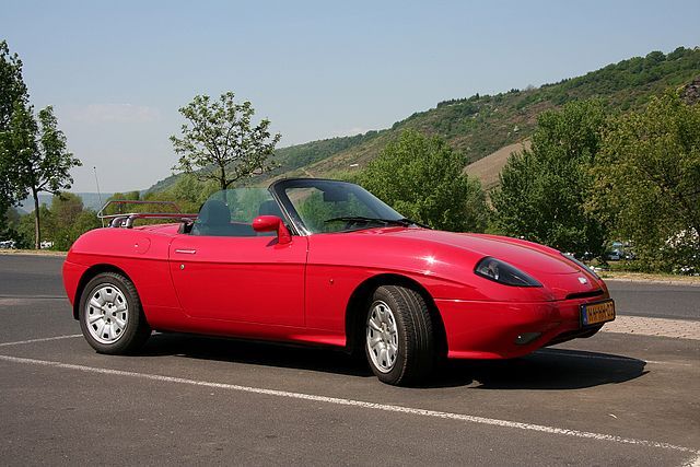 Iconische Italiaanse auto’s: Fiat Barchetta (1995 – 2005)